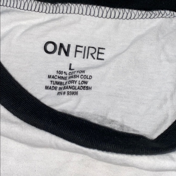 Top - Picture 2 of 3